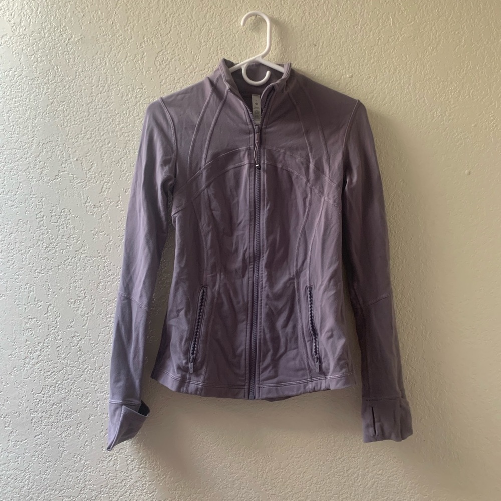LULU LEMON purple athletic purple zip up jacket size 6